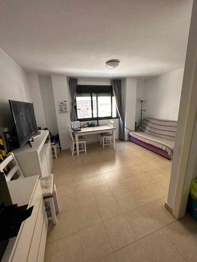 Apartment A / A 4Pax Near The Beach Málaga Buitenkant foto